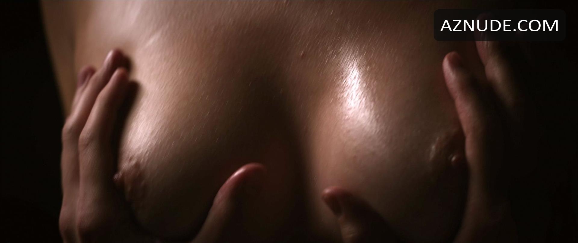 porno gigantic tits black